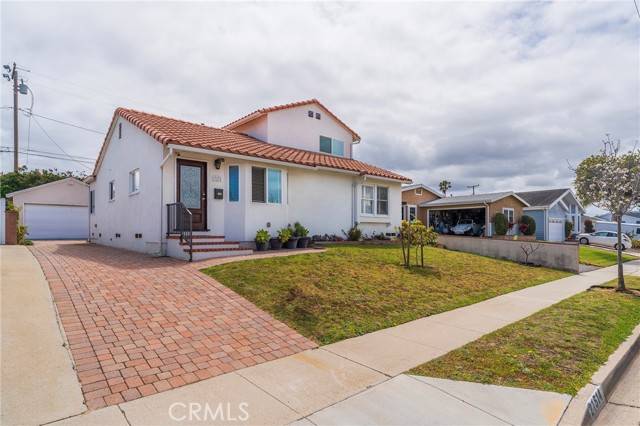 Torrance, CA 90503,21514 Ellinwood Drive
