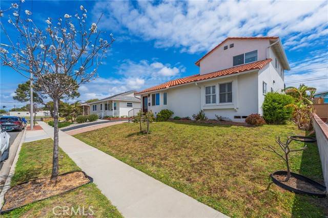 Torrance, CA 90503,21514 Ellinwood Drive