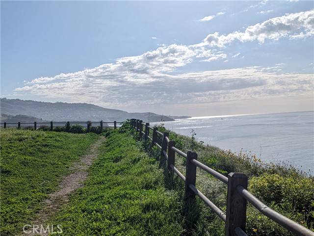 Rancho Palos Verdes, CA 90275,32859 Seagate Drive #208