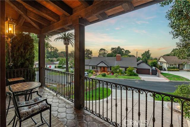Palos Verdes Estates, CA 90274,3904 Via Cardelina