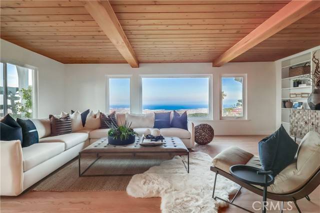 Rancho Palos Verdes, CA 90275,2978 Crownview Drive