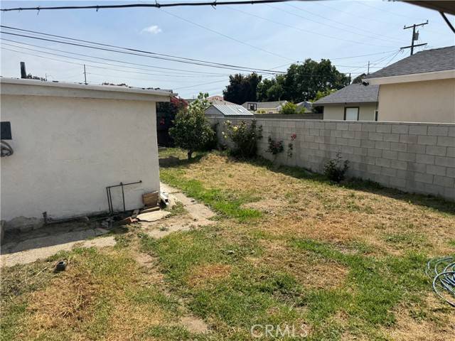 Hawthorne, CA 90250,5024 W 126th Street
