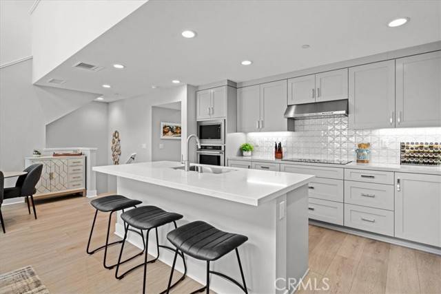 Redondo Beach, CA 90278,2902 Foundry Court