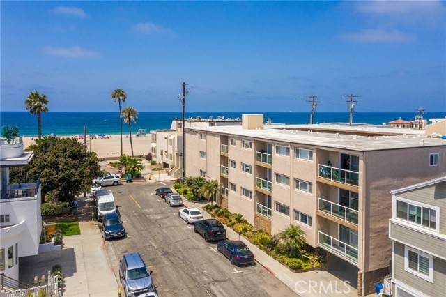 Hermosa Beach, CA 90254,15 15th Street #19
