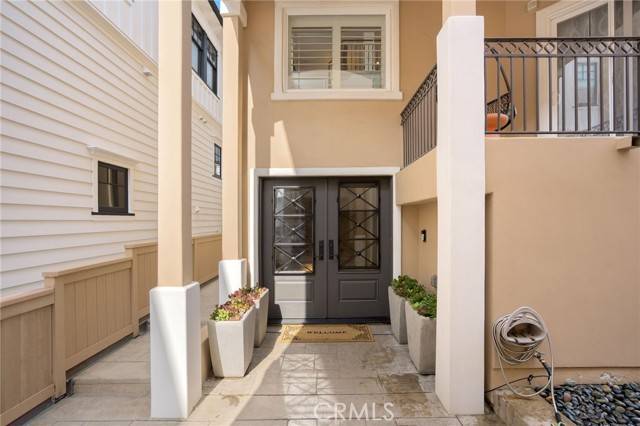 Manhattan Beach, CA 90266,617 Crest Drive