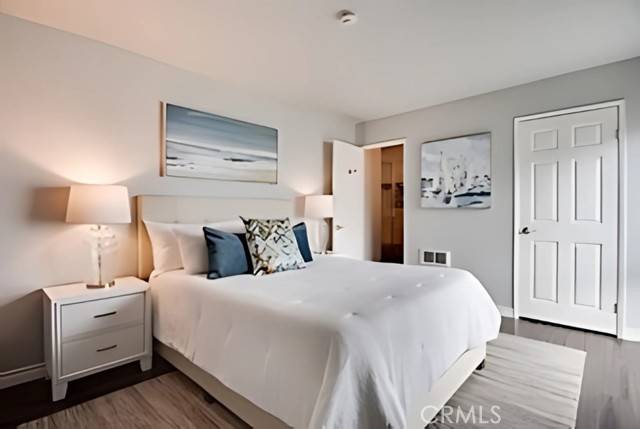 Redondo Beach, CA 90277,630 The Village #116