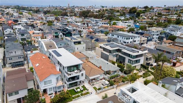 Manhattan Beach, CA 90266,401 6th Street