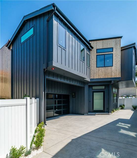 Redondo Beach, CA 90278,2306 Huntington Lane #B