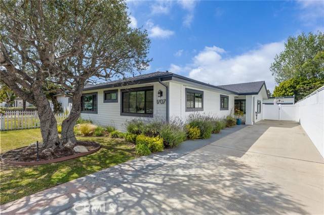 Manhattan Beach, CA 90266,1707 10th Street