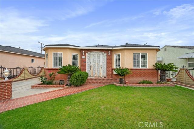 Long Beach, CA 90810,2870 Canal Avenue