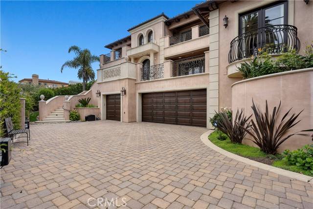 Palos Verdes Estates, CA 90274,853 Rincon Lane