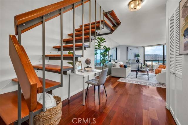 Redondo Beach, CA 90277,531 Esplanade #714