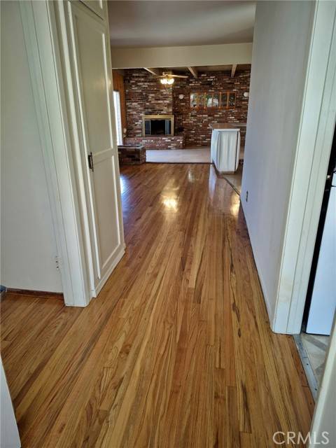 Hawthorne, CA 90250,3944 W 149th Street