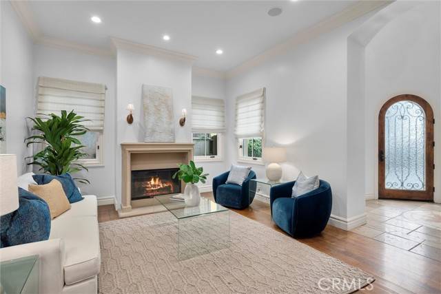 Manhattan Beach, CA 90266,114 N Ardmore Avenue