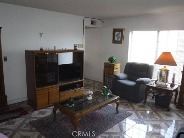 Gardena, CA 90248,515 W Gardena Boulevard #72