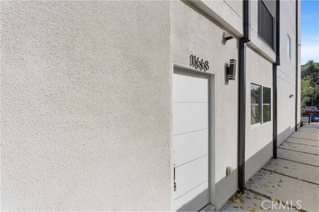 North Hollywood, CA 91606,11668 W Verde Place