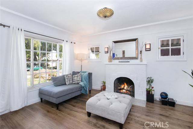 Burbank, CA 91505,211 N Frederic Street