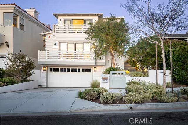 Redondo Beach, CA 90277,504 S Helberta Avenue