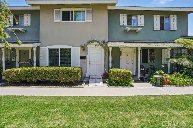 Huntington Beach, CA 92646,19847 Kingswood Lane