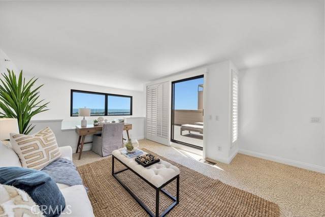 Redondo Beach, CA 90277,110 The Village #503