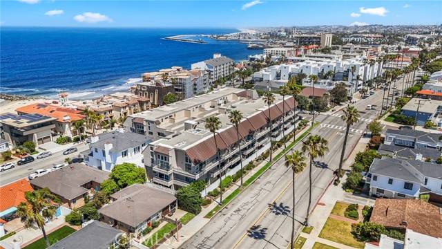 Redondo Beach, CA 90277,700 Esplanade #9