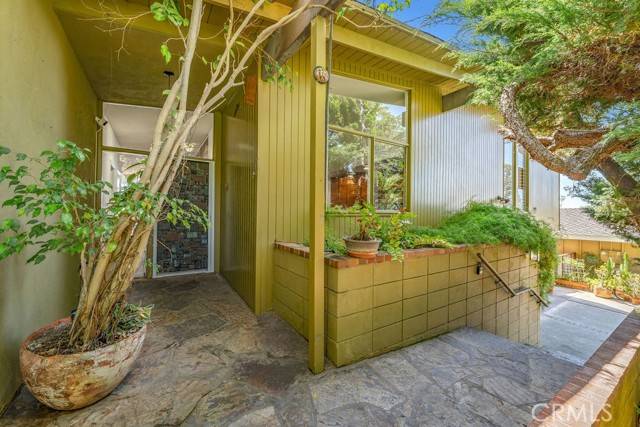 Rancho Palos Verdes, CA 90275,30211 Via Rivera
