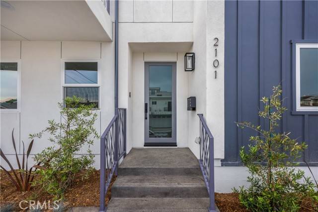 Redondo Beach, CA 90278,2101 Carnegie Lane