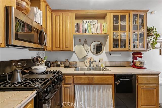 Hermosa Beach, CA 90254,2468 Silverstrand Avenue