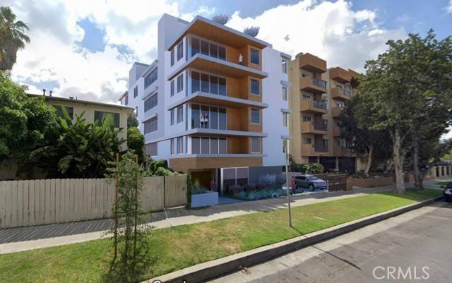 Los Angeles, CA 90048,350 N Hayworth