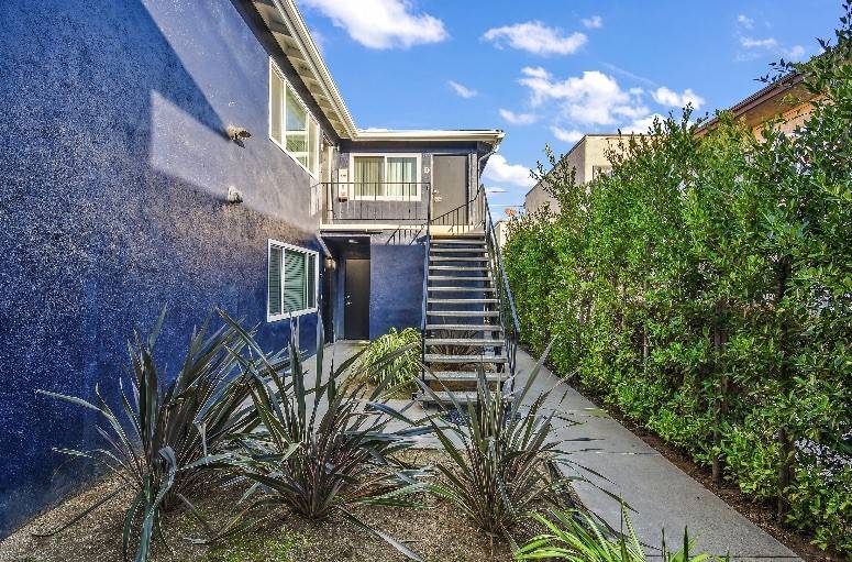 Redondo Beach, CA 90277,1207 Beryl Street #A