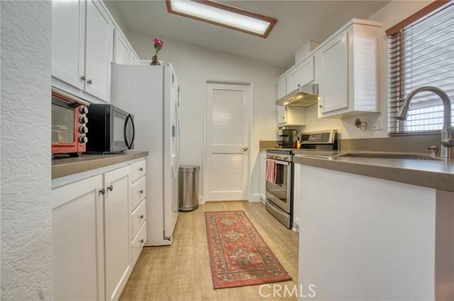 Torrance, CA 90503,20625 Palm Way