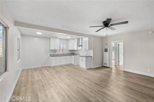 Los Angeles, CA 90044,732 W Imperial