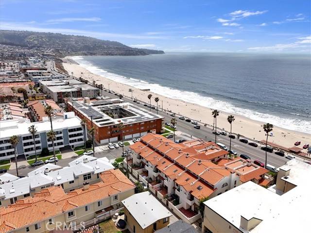 Redondo Beach, CA 90277,1110 Esplanade #6