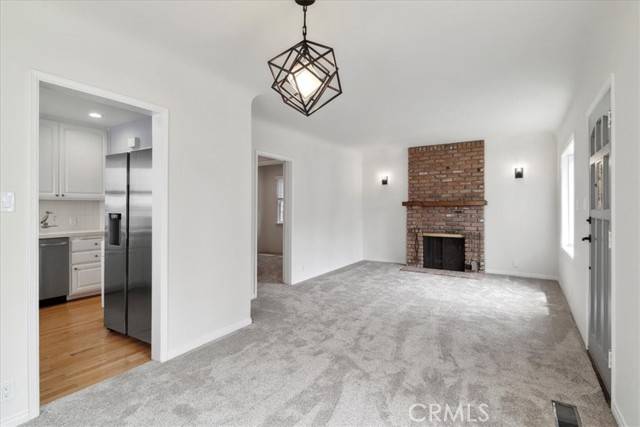Manhattan Beach, CA 90266,533 3rd Street