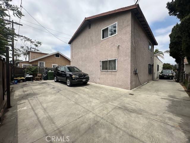 Los Angeles, CA 90044,536 W Century Boulevard