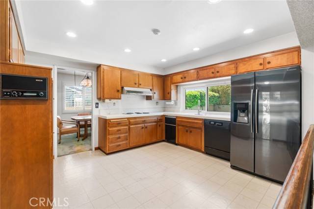 Downey, CA 90242,8754 Prichard Street