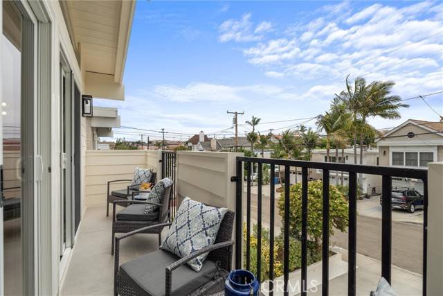 Redondo Beach, CA 90278,1529 Steinhart Avenue