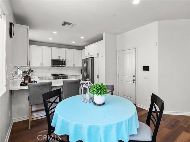 Torrance, CA 90502,22714 Meyler Street