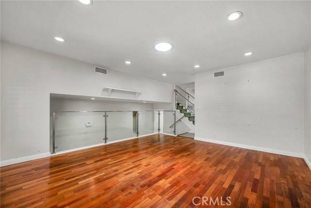 Torrance, CA 90504,2049 W 166th Street