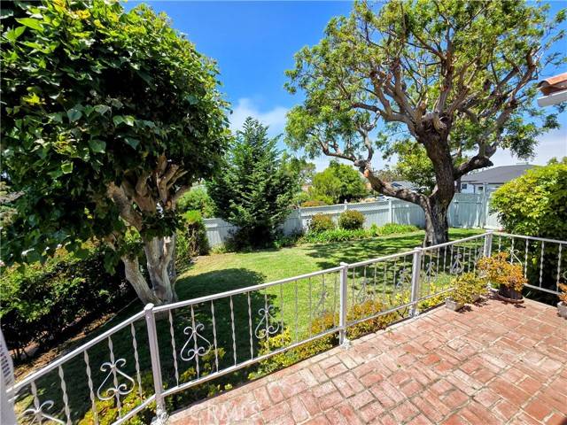 Redondo Beach, CA 90277,319 Paseo De Gracia
