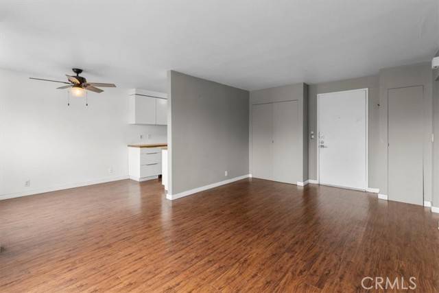 Los Angeles, CA 90036,525 N Sycamore #320
