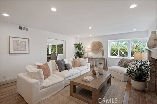 Rancho Palos Verdes, CA 90275,4947 Blackhorse Road