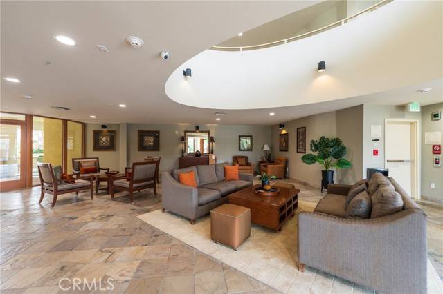 Playa Vista, CA 90094,13200 Pacific Promenade #217