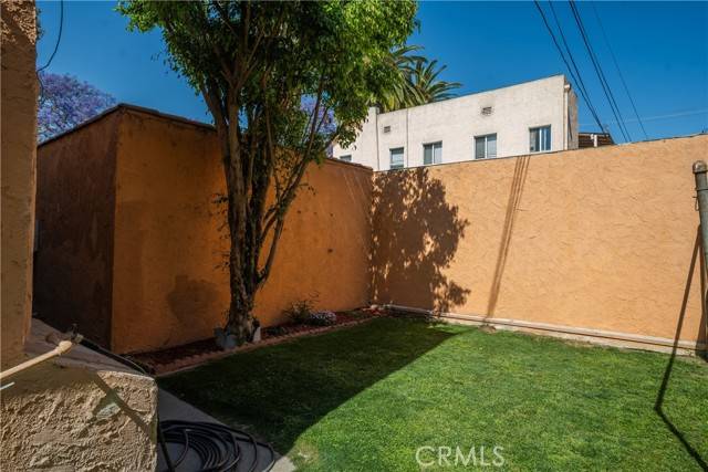 Long Beach, CA 90806,1990 Cedar Avenue