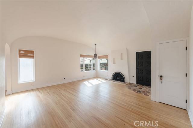 Hermosa Beach, CA 90254,912 8th Place