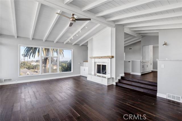 Redondo Beach, CA 90277,246 Via Los Miradores