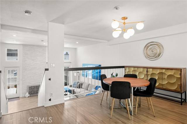Redondo Beach, CA 90278,2310 Vanderbilt Lane #4