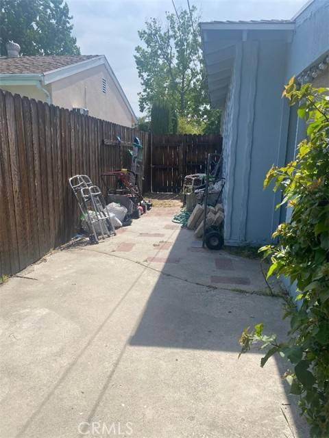 Granada Hills, CA 91344,11437 Haskell Avenue