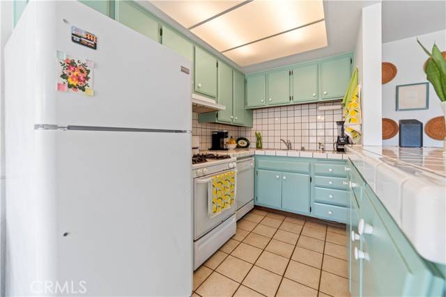 San Pedro, CA 90731,910 W 26th Street #3