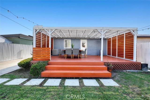 Hawthorne, CA 90250,13914 Grevillea Avenue